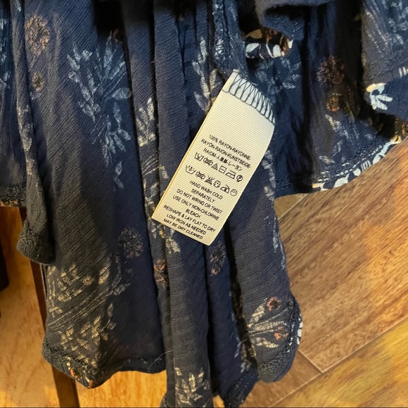 Free People High-Low Top - Picture 3 of 4